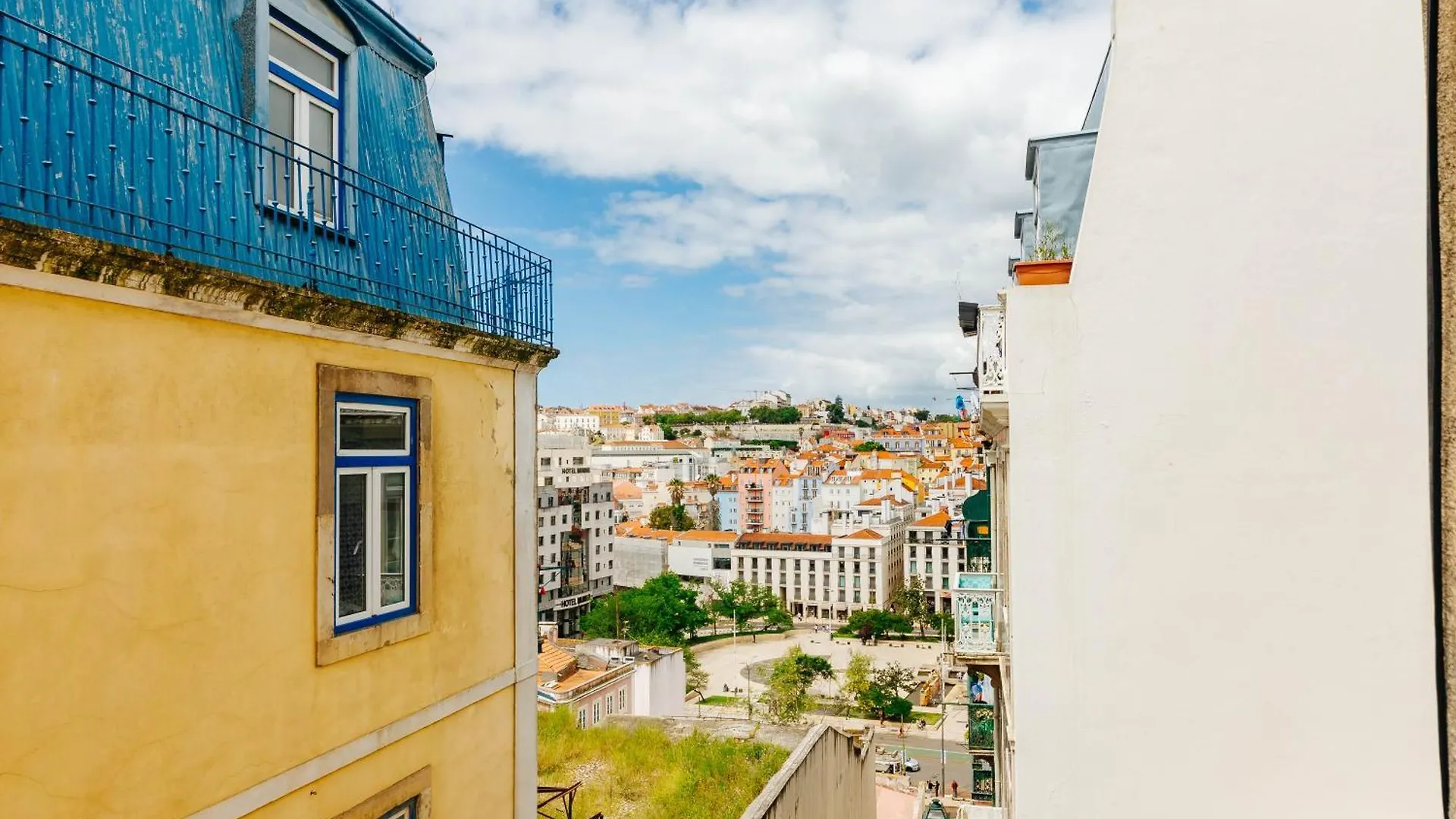 Rent4Rest Dream View Apartment Lisbon