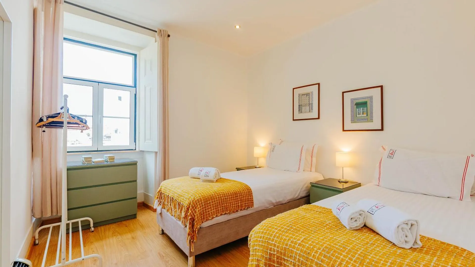 Rent4Rest Dream View Apartment Lisbon