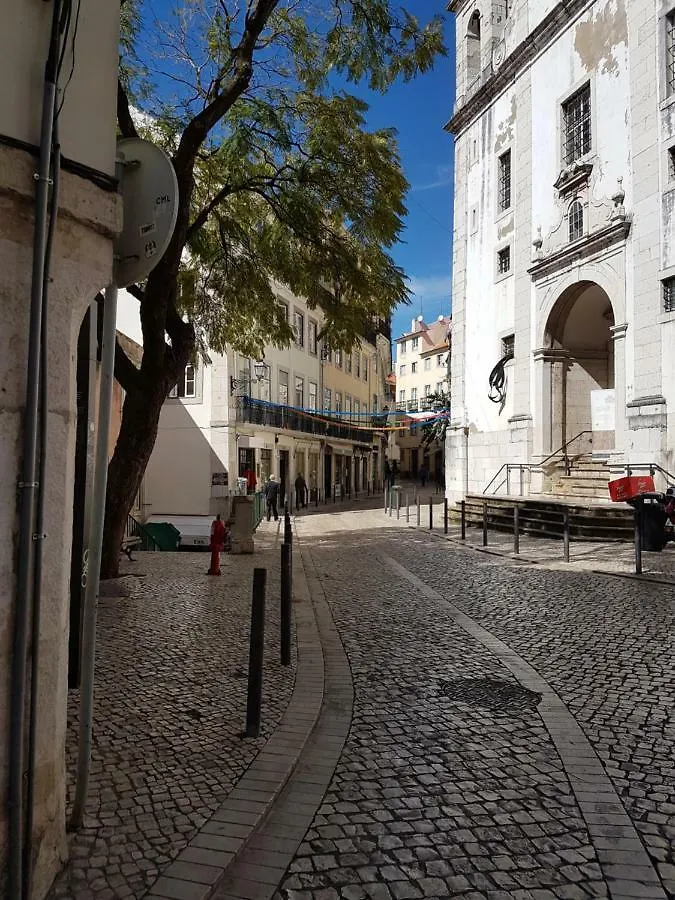Rent4Rest Dream View Apartment Lisbon